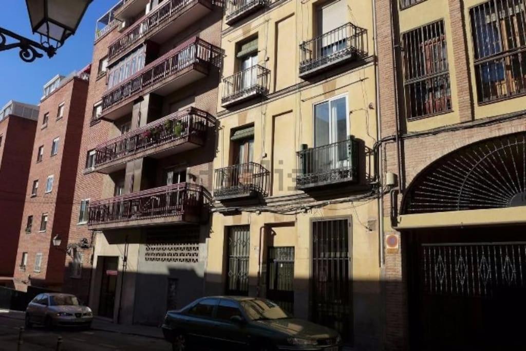 San Bernabe, Apartamento Para 2 En Las Vistillas Junto A Metro Puerta De Toledo Madrid Exteriör bild